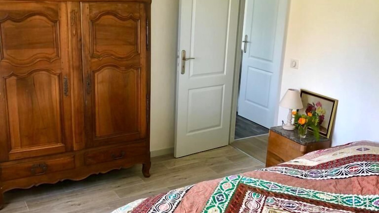 Photo of Bedroom in Saint-Vaast-la-Hougue