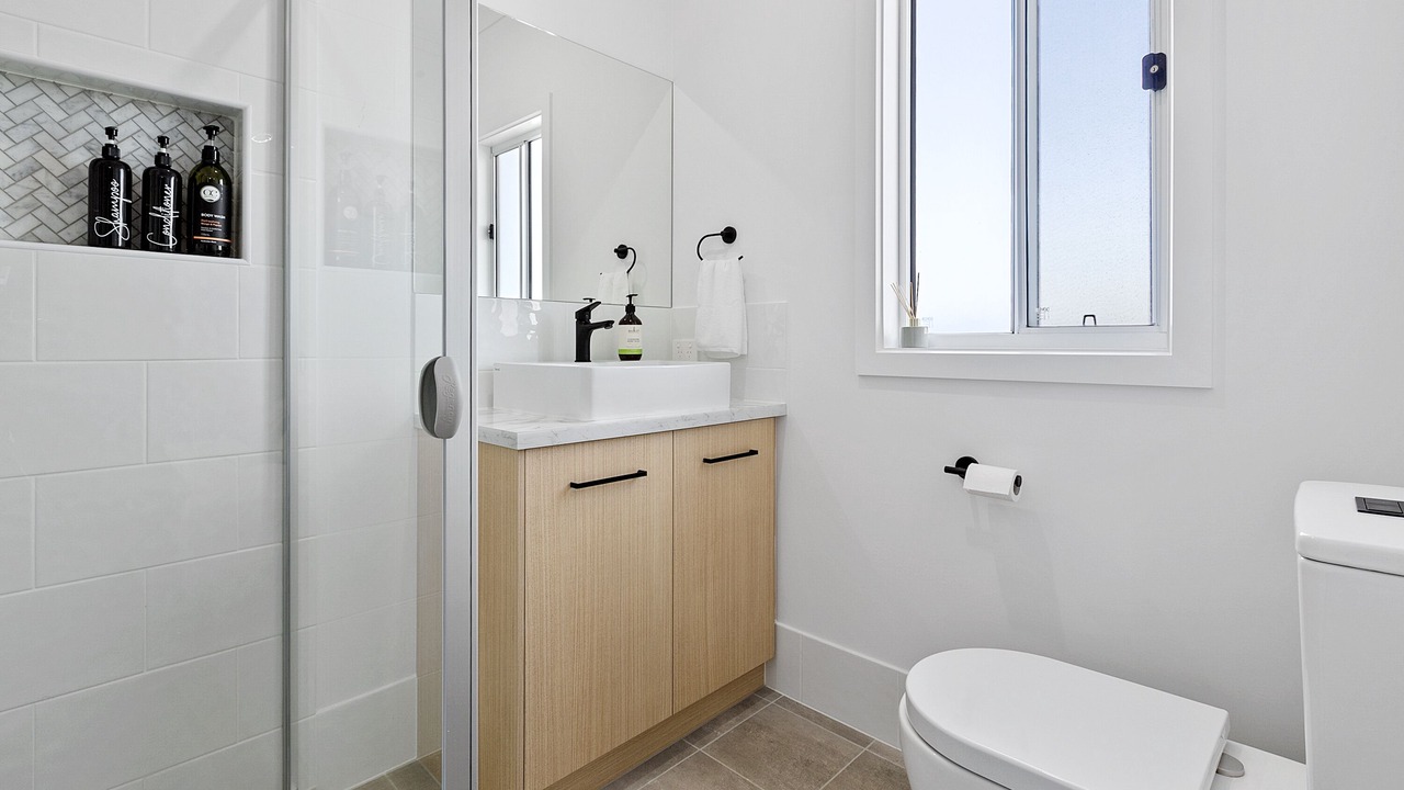 Photo of Bathroom in Seymour