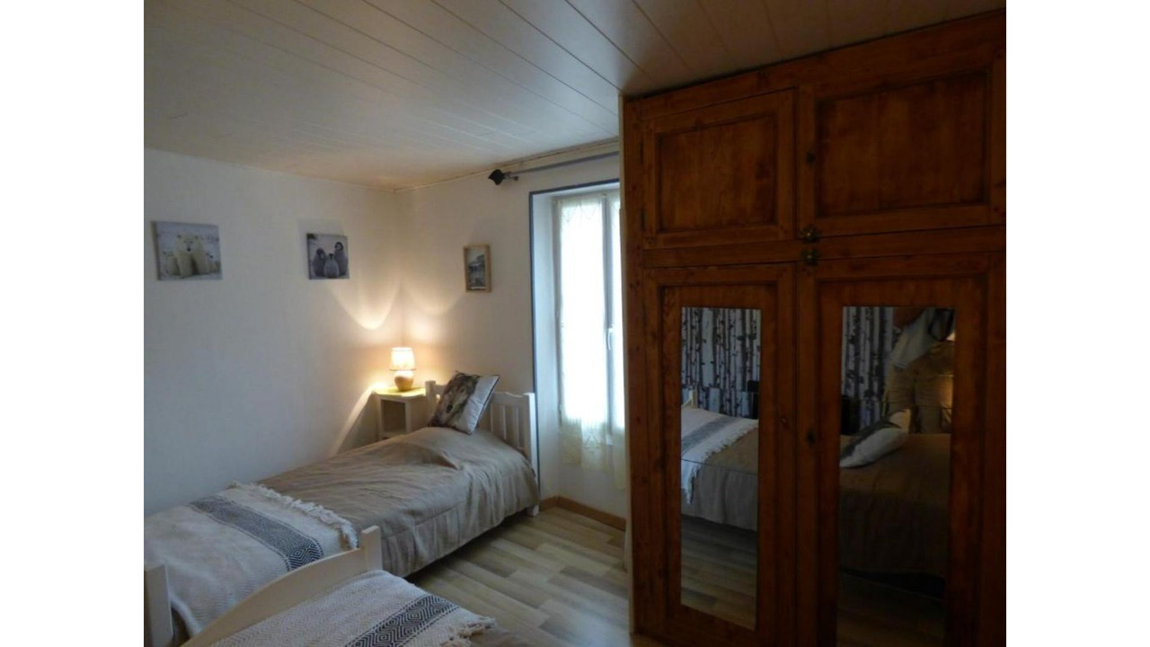 Photo of Bedroom in Fosse
