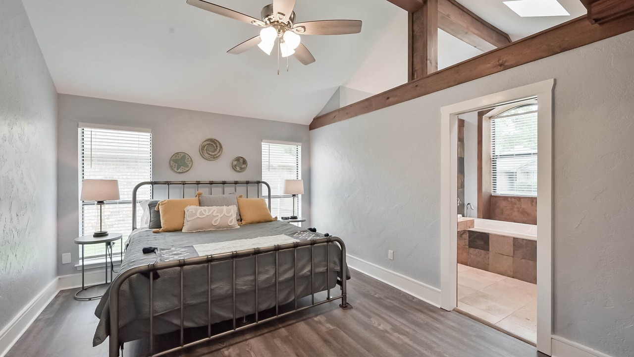 Photo of Bedroom in South Arlington