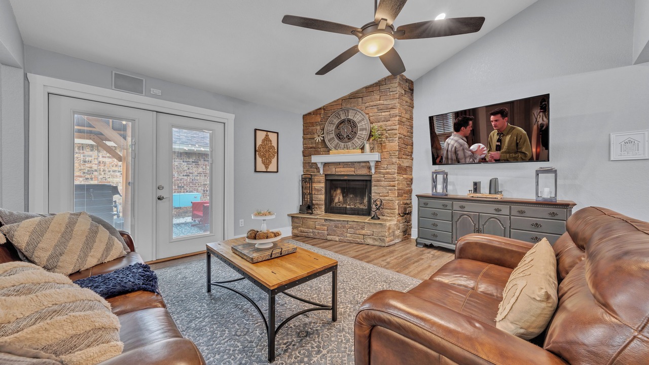 Photo of Livingroom in South Arlington