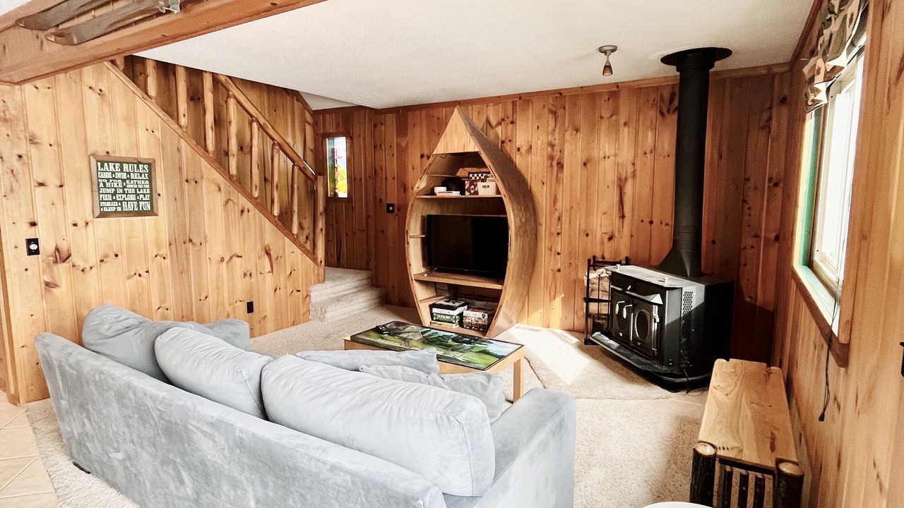 Photo of Livingroom in Gladwin