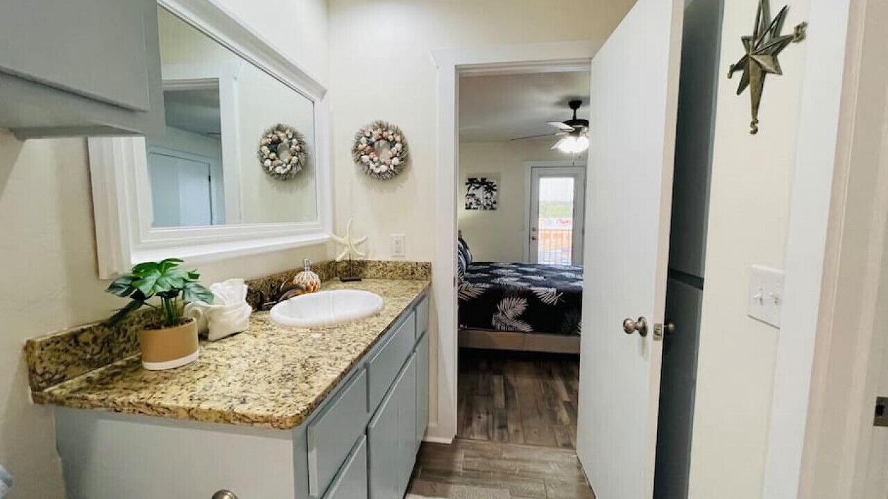 Photo of Bathroom in Eufaula