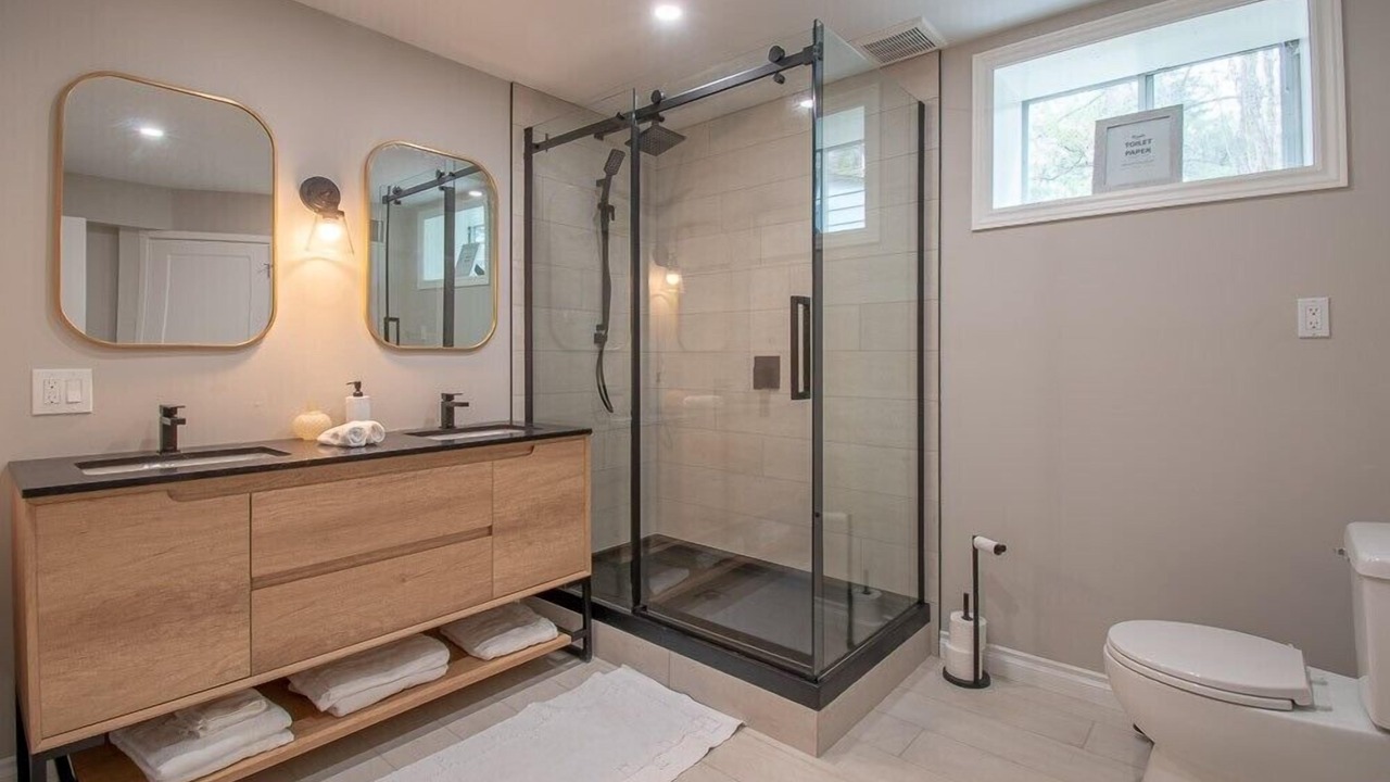 Photo of Bathroom in McKellar