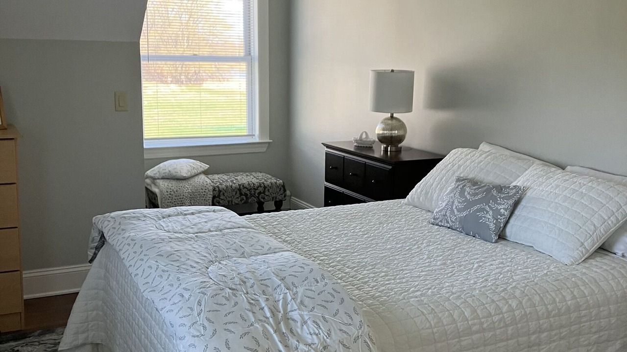 Photo of Bedroom in Cape Vincent