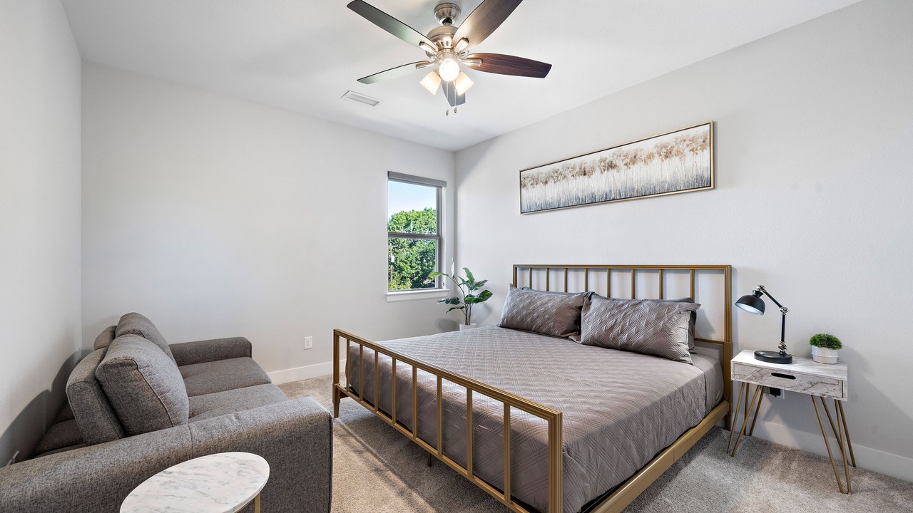 Photo of Bedroom in Montrose