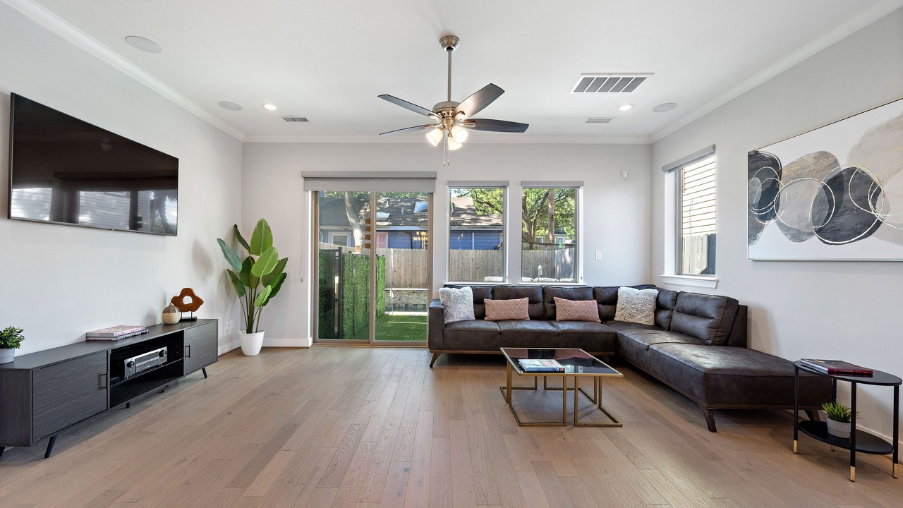 Photo of Livingroom in Montrose