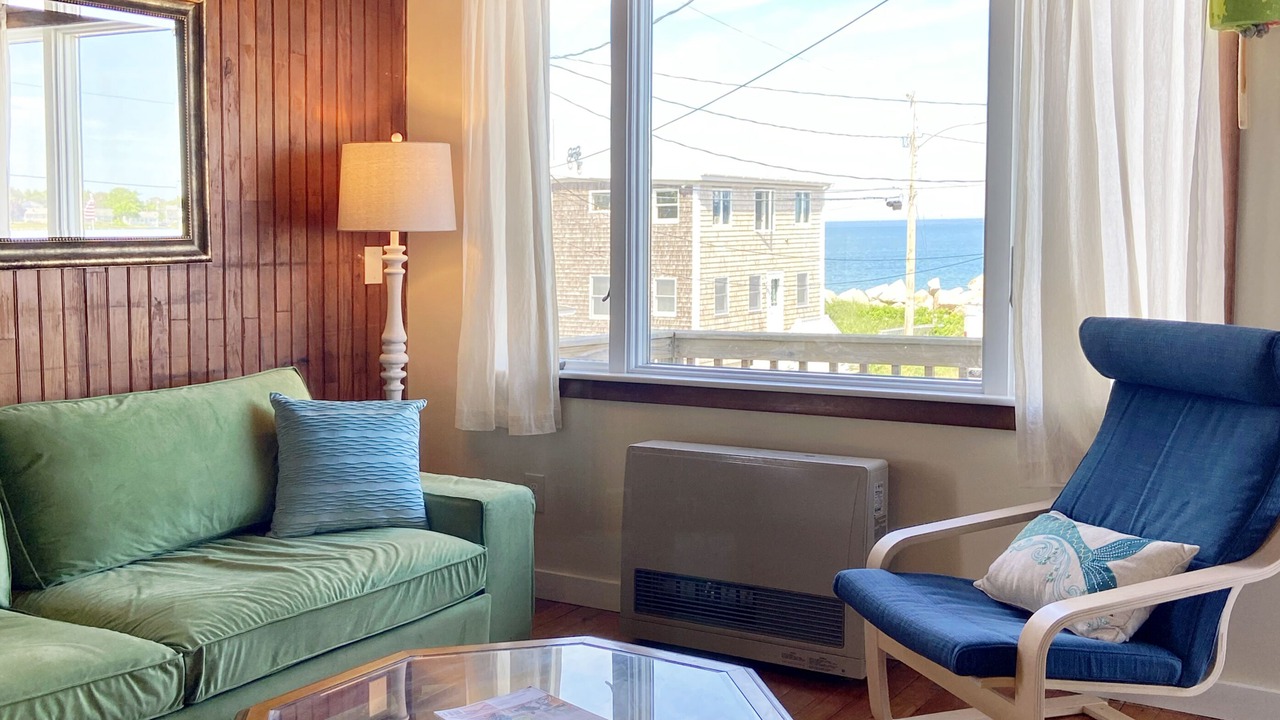 Photo of Livingroom in Camp Ellis