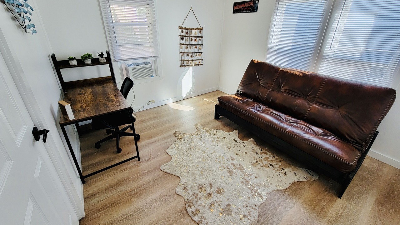 Photo of Livingroom in Alexandria Bay