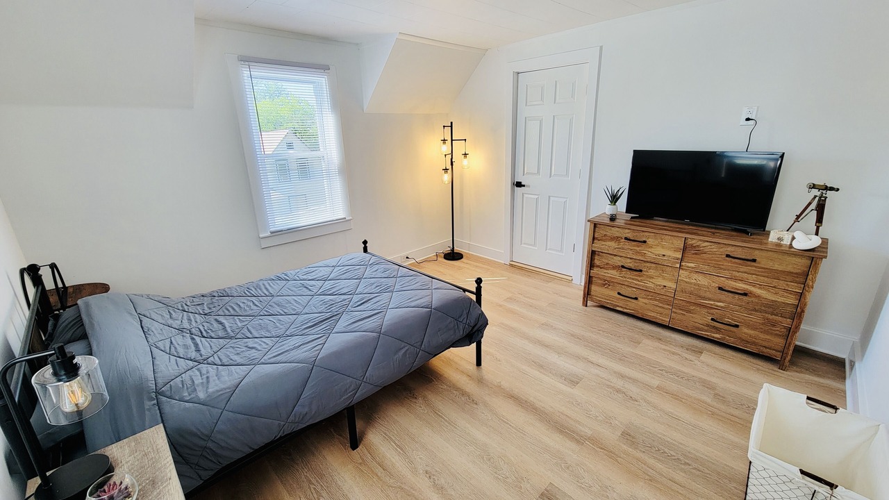 Photo of Bedroom in Alexandria Bay