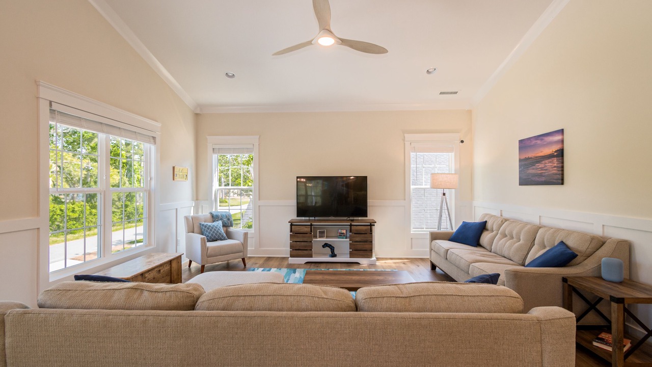 Photo of Livingroom in Tranquil Harbour