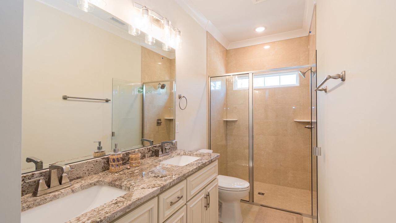 Photo of Bathroom in Tranquil Harbour