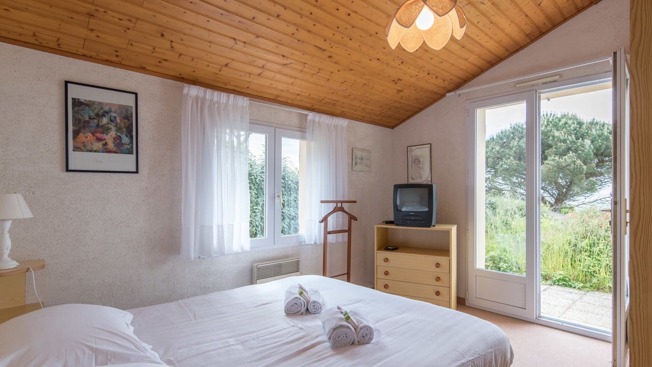 Photo of Bedroom in Prefailles