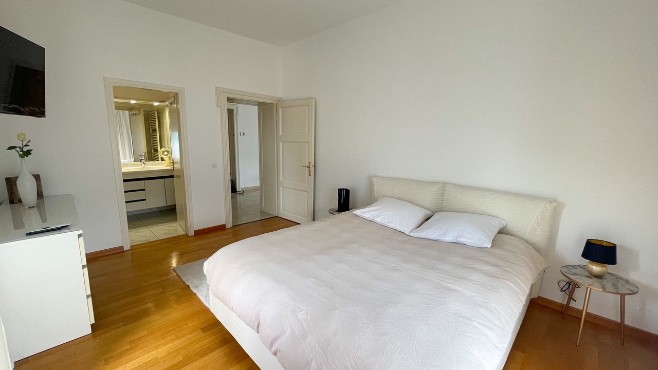 Photo of Bedroom in Muralto