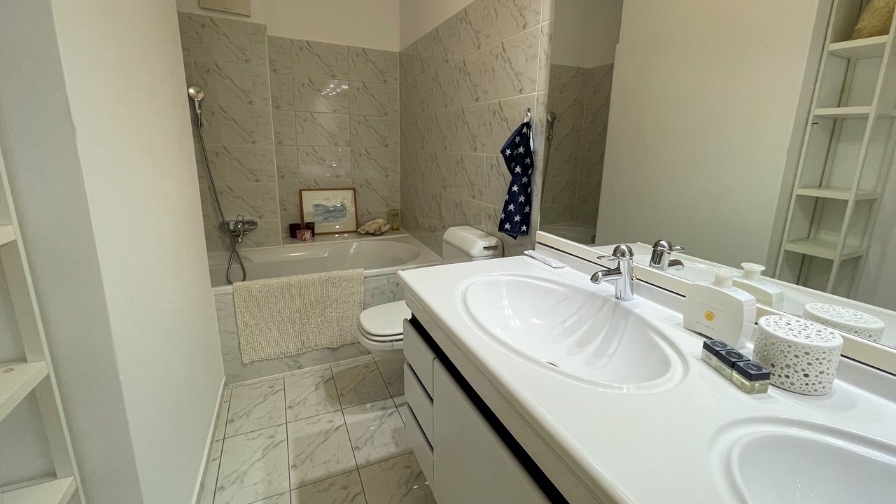 Photo of Bathroom in Muralto
