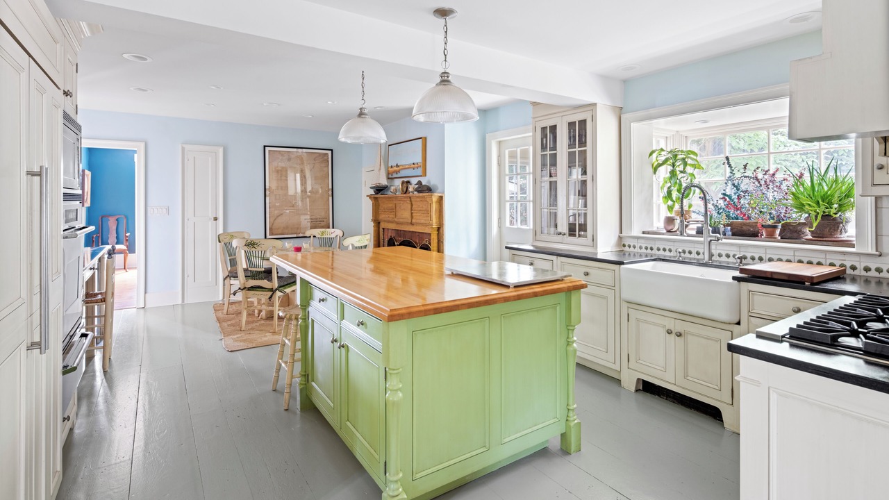 Photo of Others in Pottersville