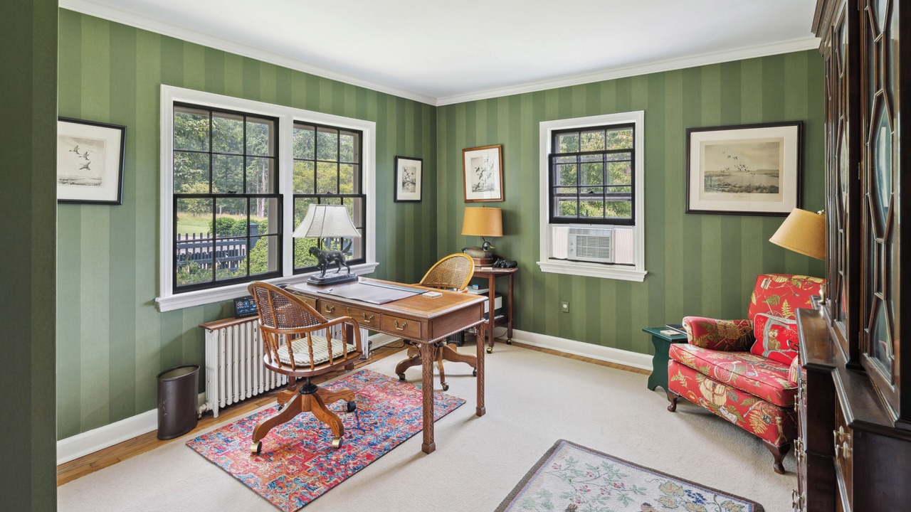 Photo of Others in Pottersville