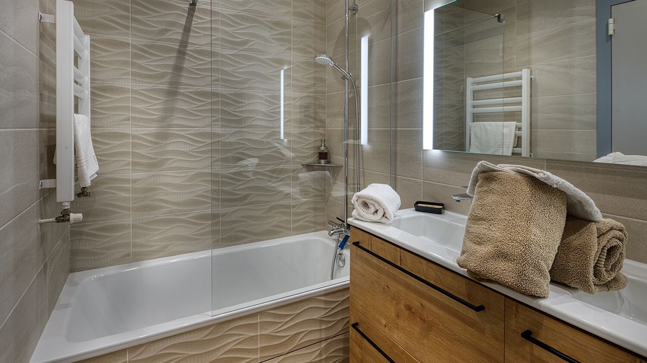Photo of Bathroom in Les Carroz-d'Araches