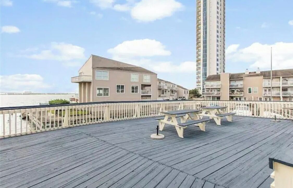 Photo of Outdoor in El Lago