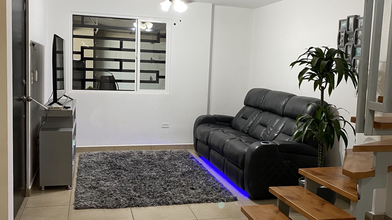 Photo of Livingroom in La Joya