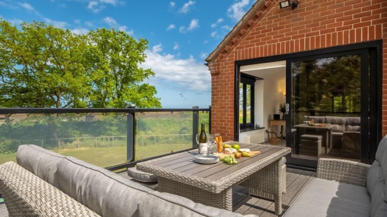 Photo of Patio Balcony in Burnham Deepdale