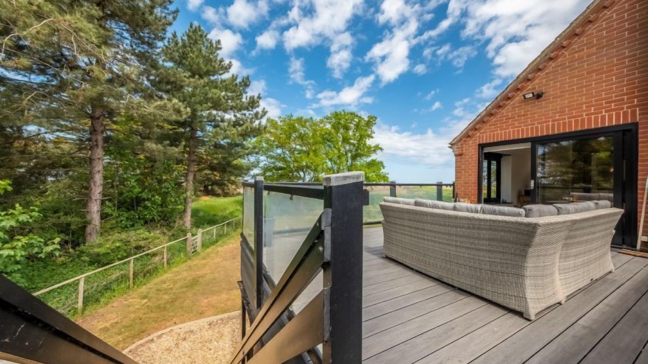 Photo of Patio Balcony in Burnham Deepdale