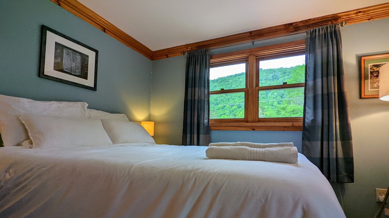 Photo of Bedroom in Oliverea