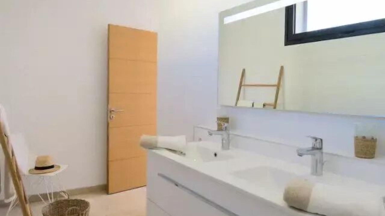 Photo of Bathroom in Le Barcares