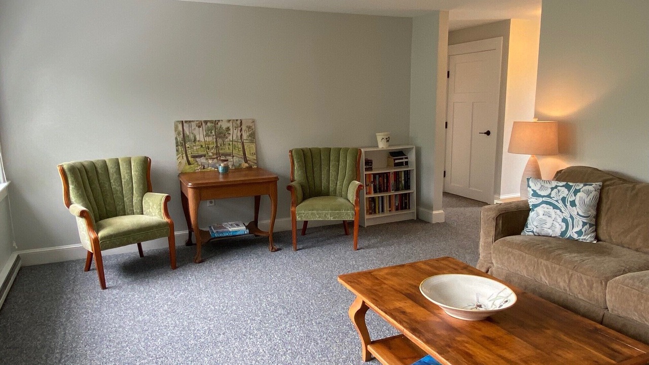 Photo of Livingroom in West Falmouth