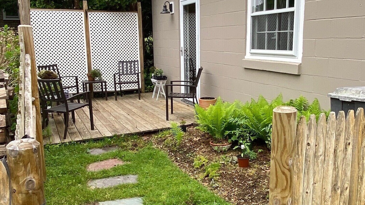 Photo of Patio Balcony in West Falmouth
