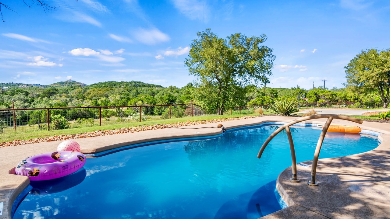 Photo of Outdoor in Helotes