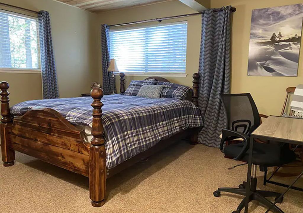 Photo of Bedroom in Glencoe