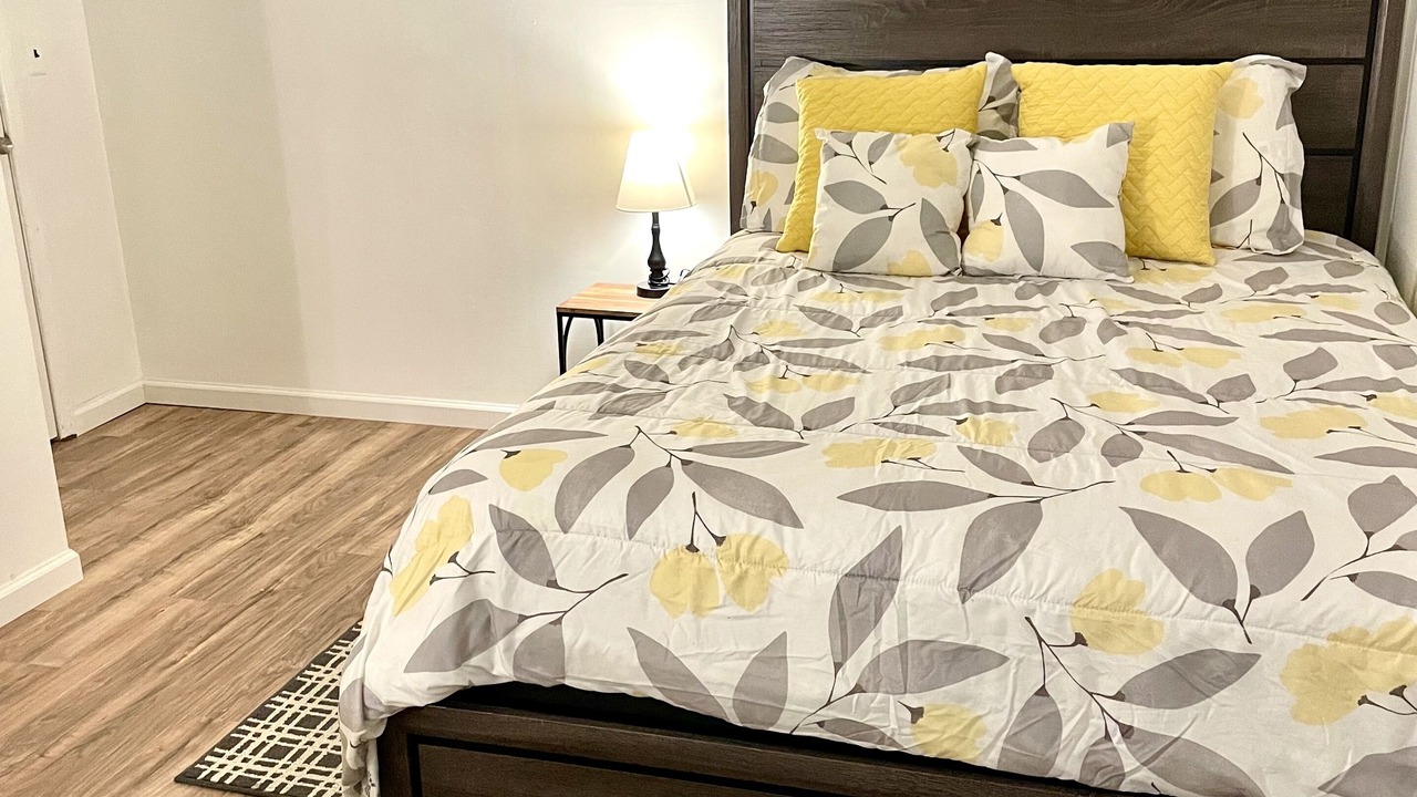 Photo of Bedroom in Lodi