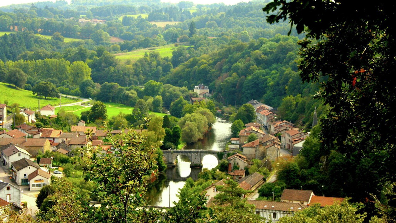 Photo of Others in Saint-Leonard-de-Noblat
