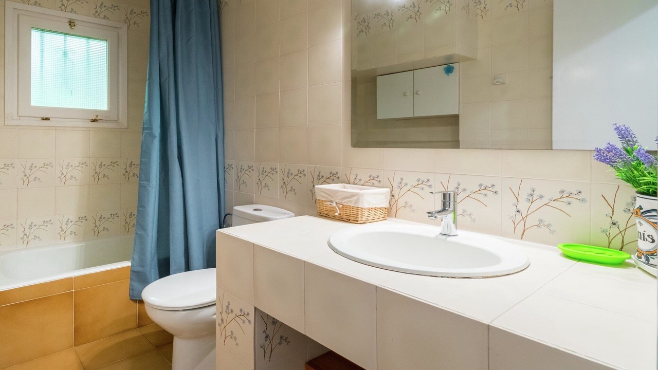 Photo of Bathroom in Bon Relax