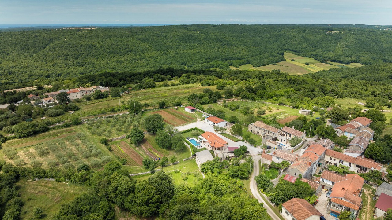 Photo of Outdoor in Prkacini