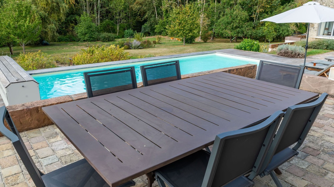Photo of Patio Balcony in Yevre-le-Chatel