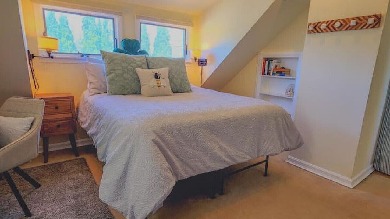 Photo of Bedroom in Trenton