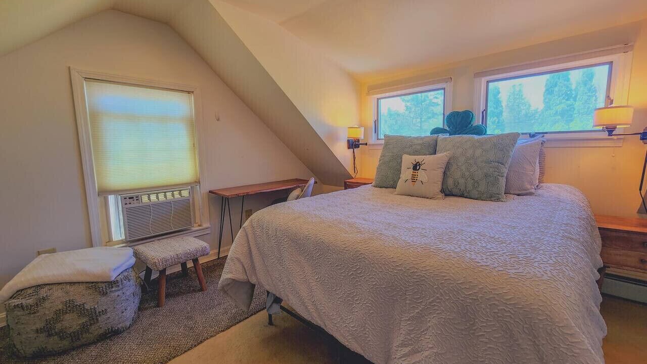 Photo of Bedroom in Trenton