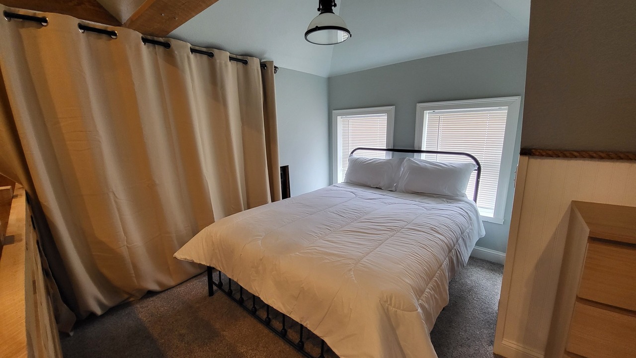 Photo of Bedroom in Hampton