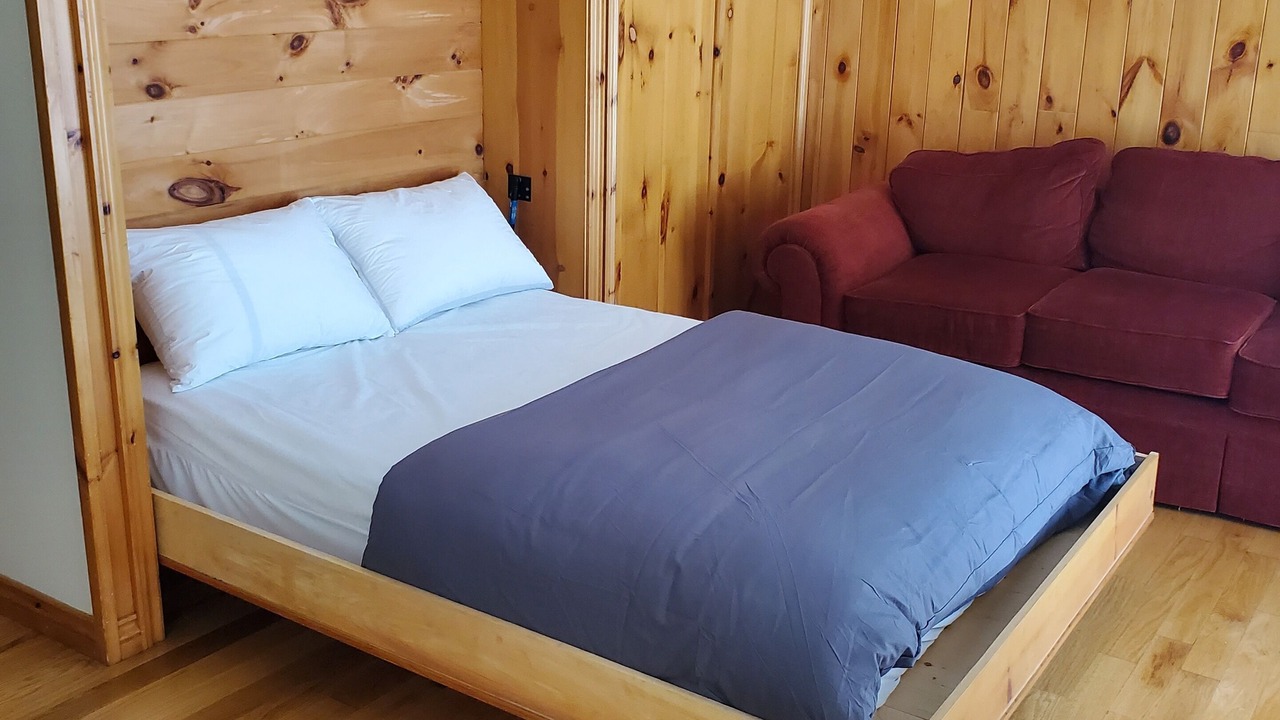 Photo of Bedroom in Lanark Highlands