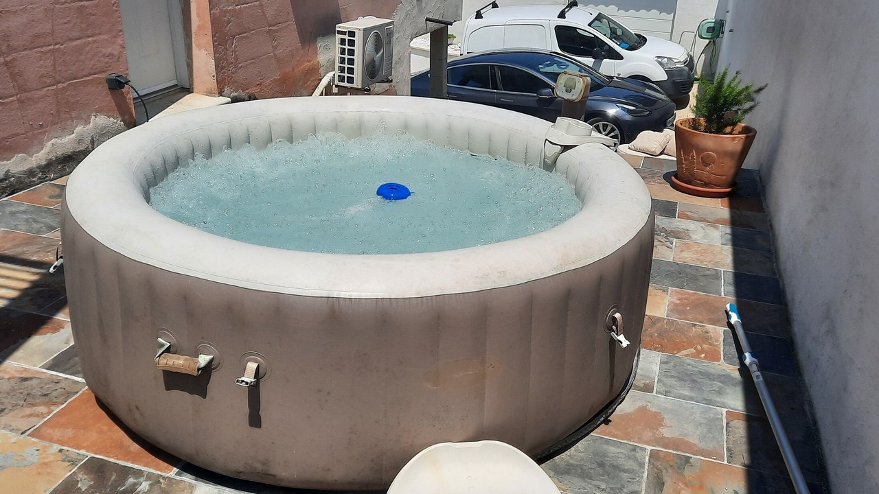 Photo of Patio Balcony in Caremeau