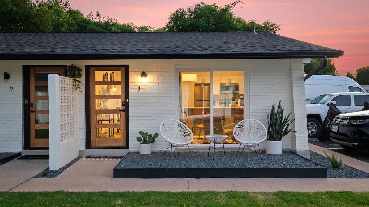 Photo of Outdoor in Barton Hills