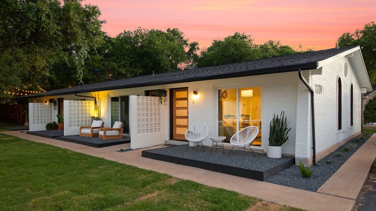 Photo of Outdoor in Barton Hills