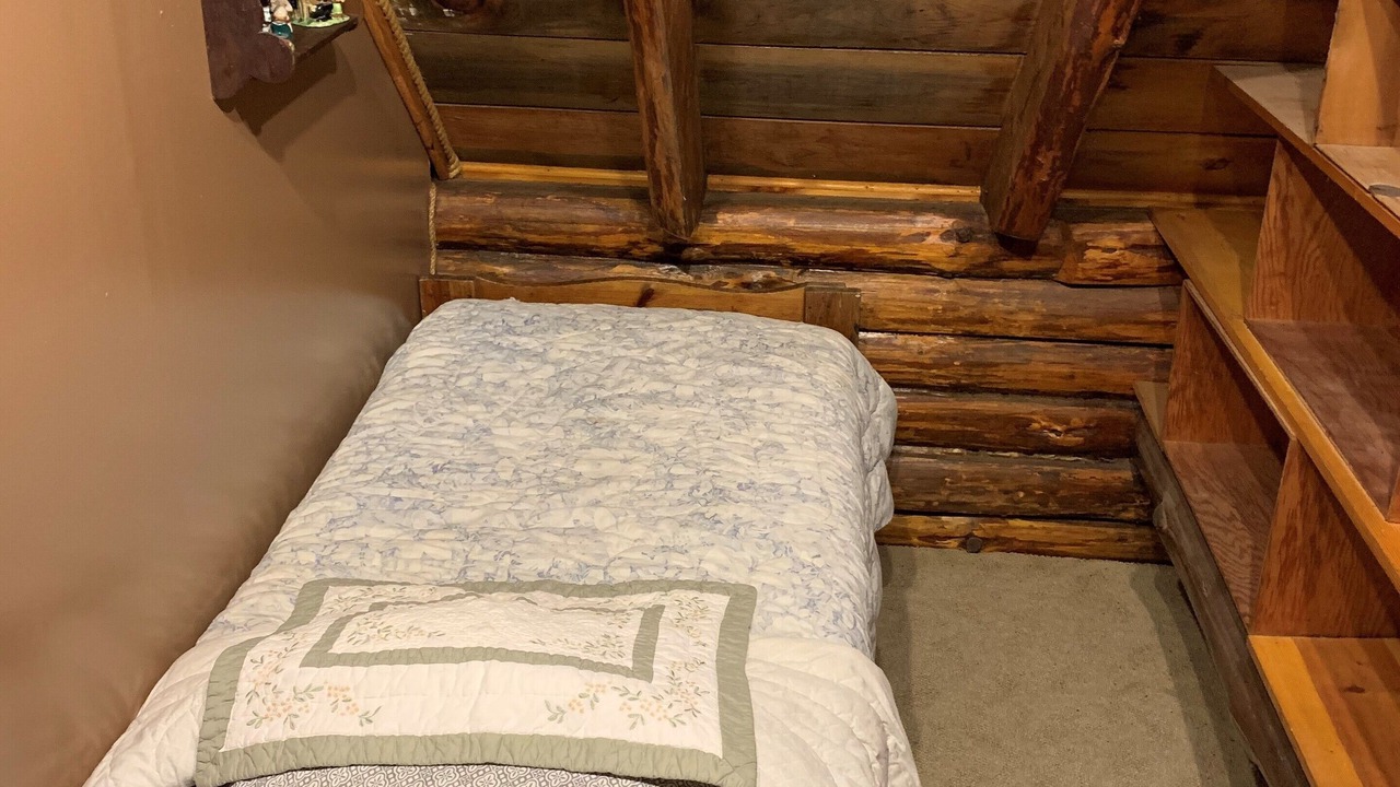 Photo of Bedroom in Scio
