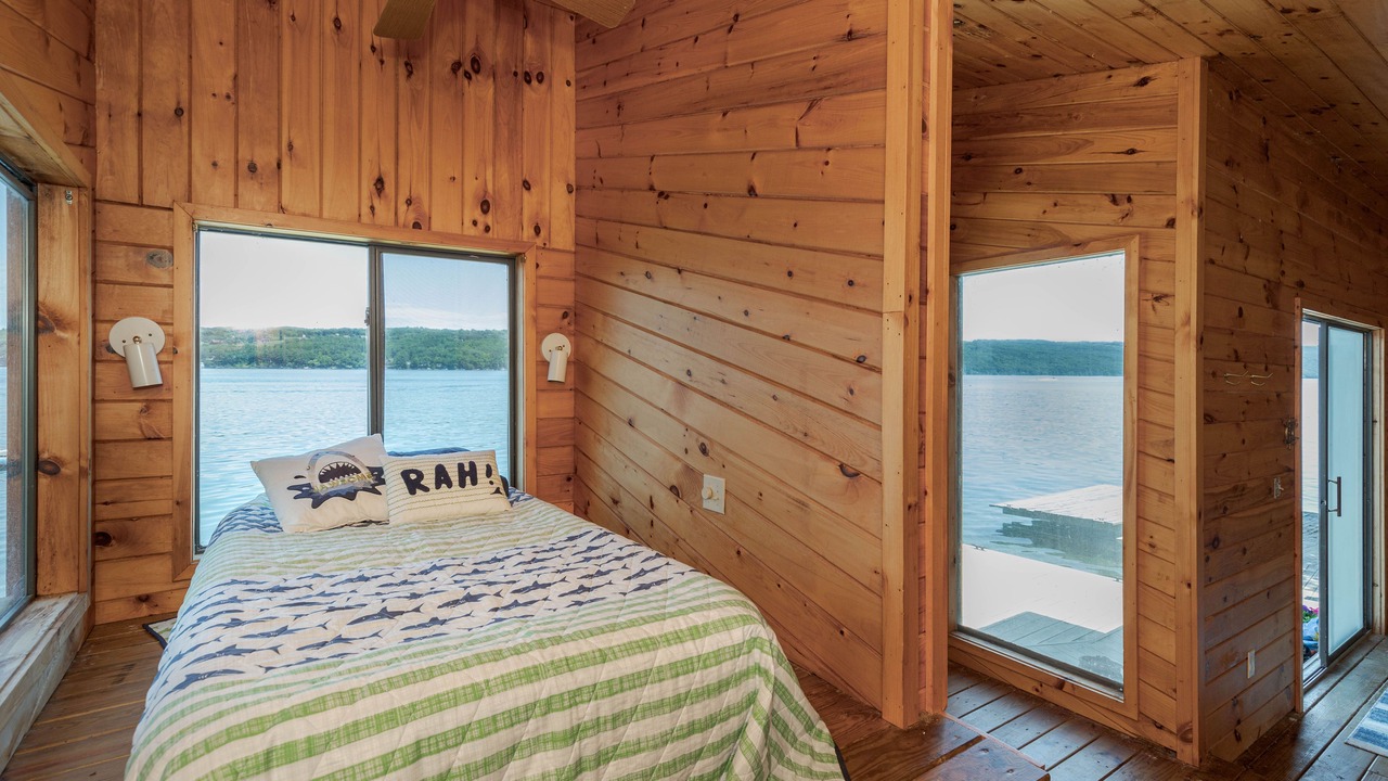 Photo of Others in Skaneateles