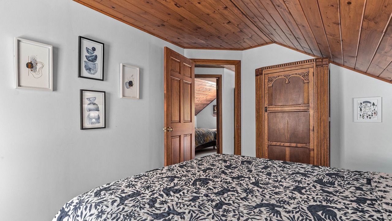 Photo of Bedroom in Skaneateles