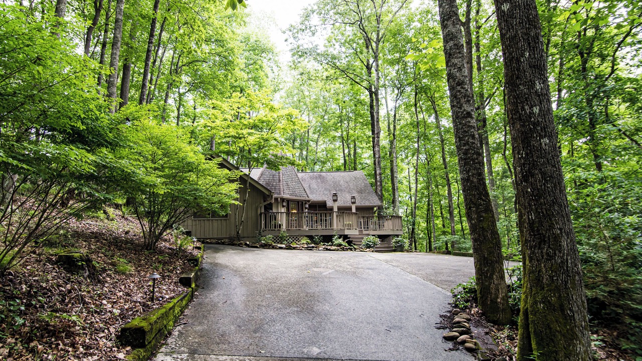 Photo of Outdoor in Sapphire