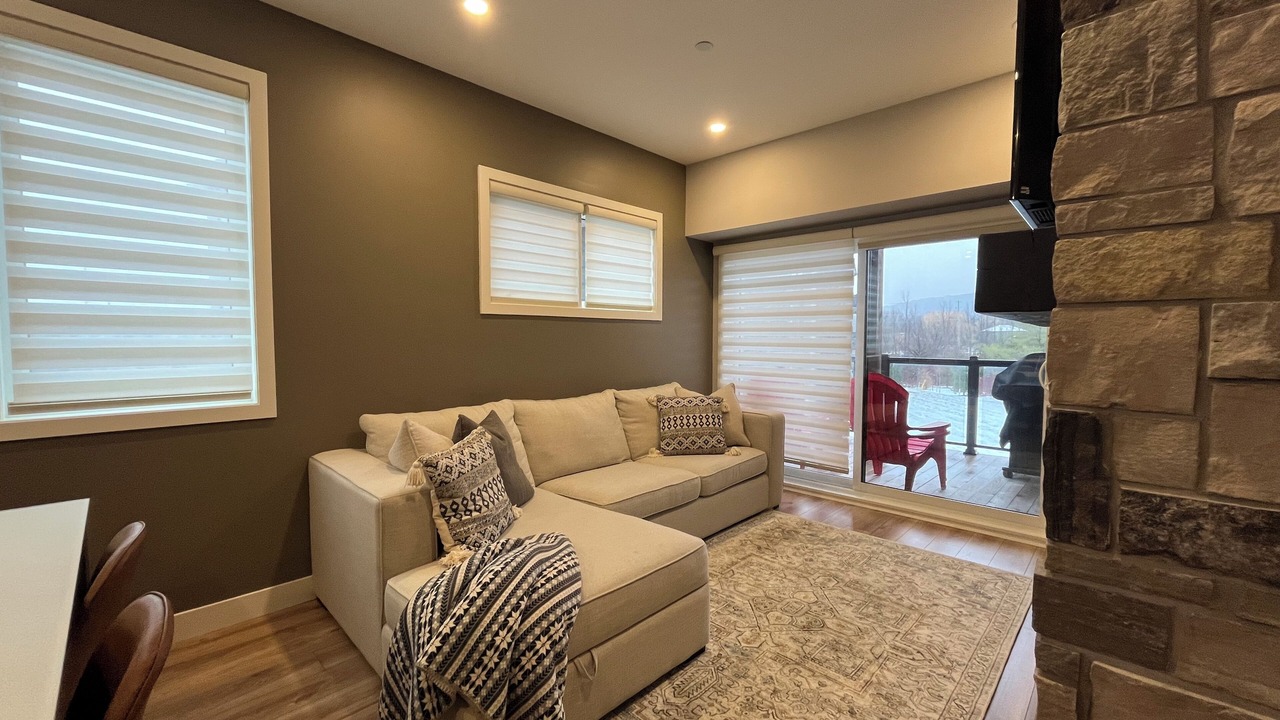 Photo of Livingroom in Glen Huron