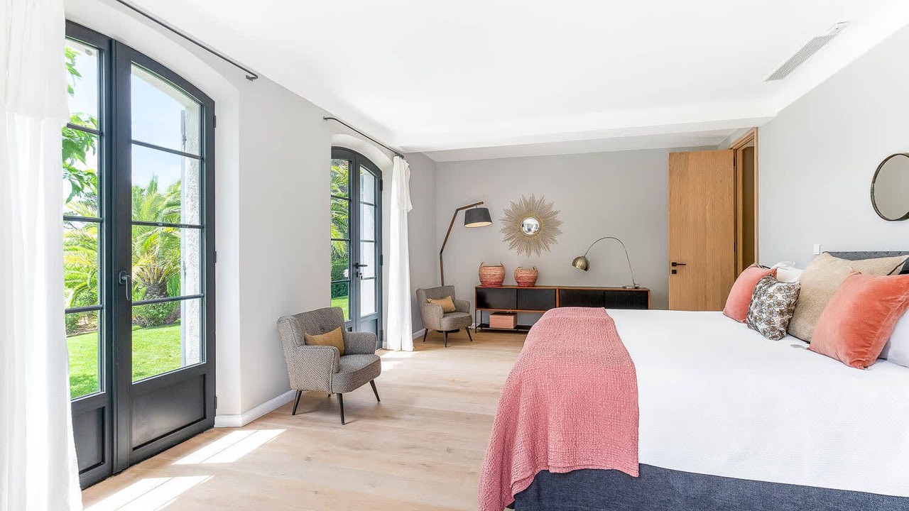 Photo of Bedroom in Saint-Tropez